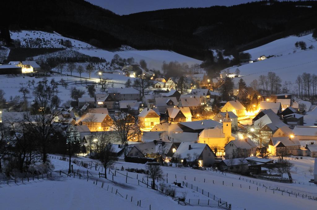 Wuellner'S Landgasthof Schmallenberg Bagian luar foto