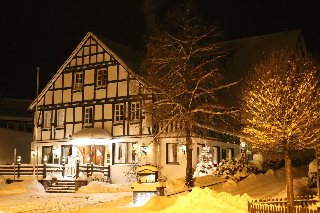 Wuellner'S Landgasthof Schmallenberg Bagian luar foto