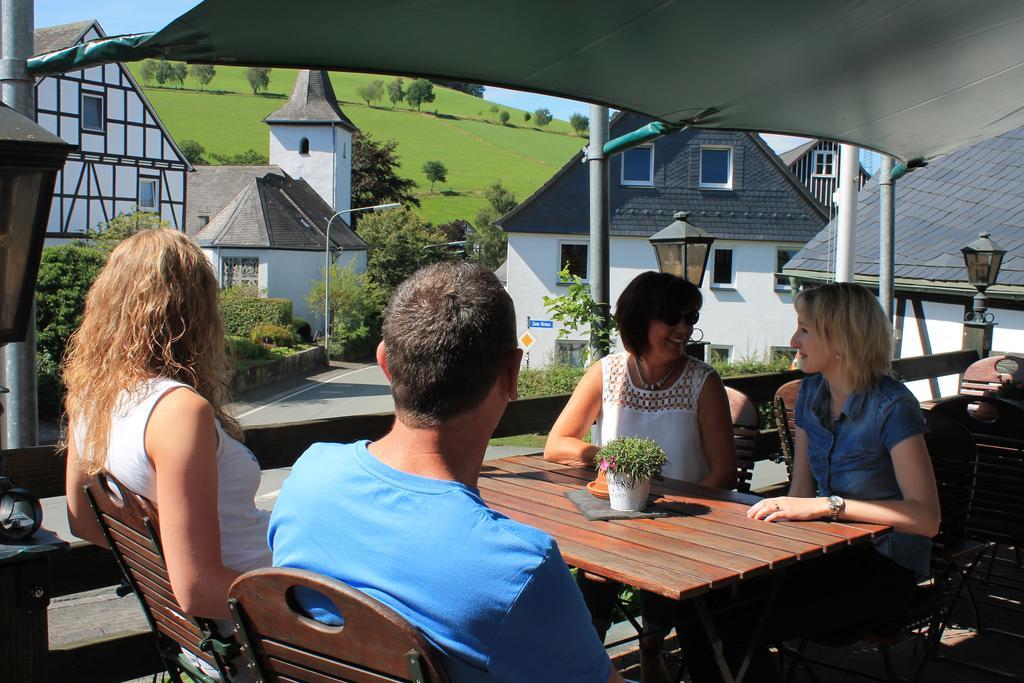 Wuellner'S Landgasthof Schmallenberg Bagian luar foto